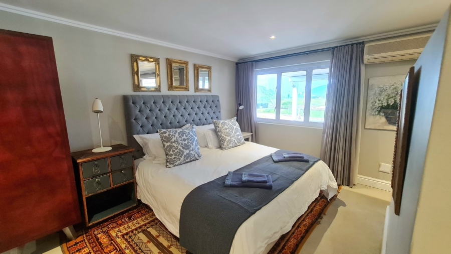 To Let 1 Bedroom Property for Rent in Thesen Islands Western Cape